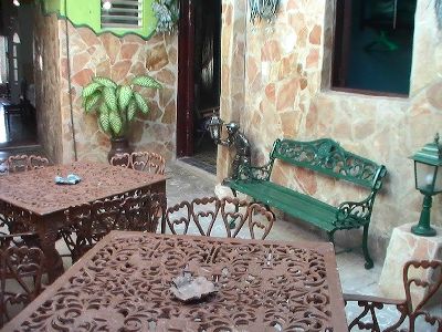 Hostal Colonial Casa Cary10